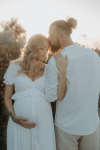 Maternity session at Mullaloo Beach